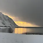 Casa Lofoten Quiet Privat Sauna At Kvalvika Reine Villa *