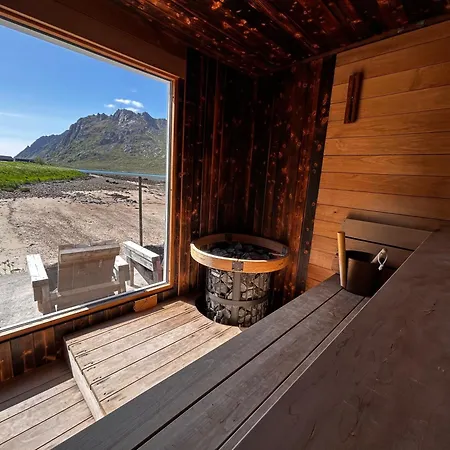 Villa Casa Lofoten Quiet Privat Sauna At Kvalvika Reine