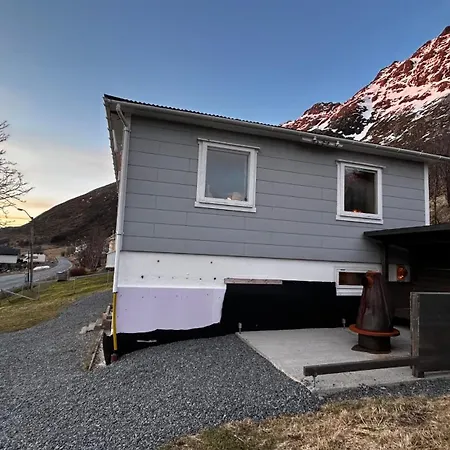 Casa Lofoten Quiet Privat Sauna At Kvalvika Reine